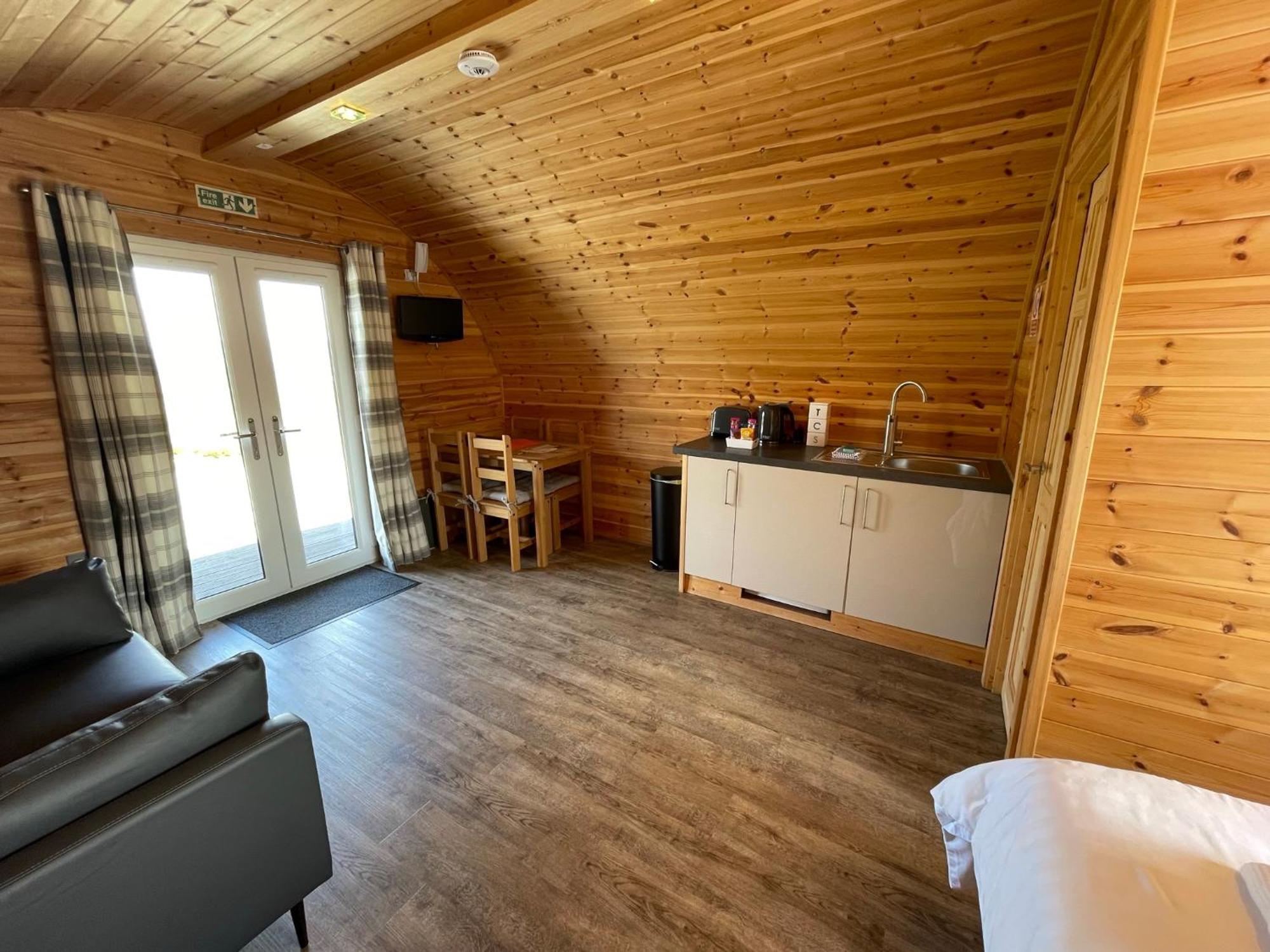 Glenview Lodge ポートリー エクステリア 写真
